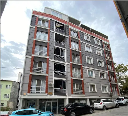 BALIKESİR ÇARŞI HİLTON OTEL ÜZERİ 1+1 EŞYALI KİRALIK ARAKAT DAİRE