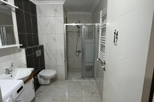 BALIKESİR HACIİLBEY MH. ÇARŞI MERKEZ HİLTON OTEL ÜZERİ 1+1 EŞYALI ARAKAT KİRALIK DAİRE - Eda Korkmaz Gayrimenkul