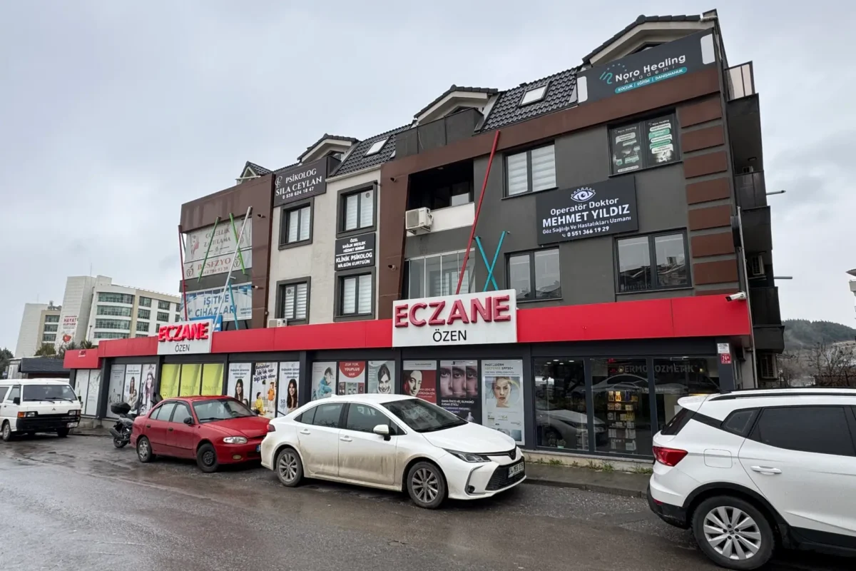 BALIKESİR ATATÜRK ŞEHİR HASTANESİ TAM KARŞISI KİRALIK 2+1 DUBLEKS OFİS