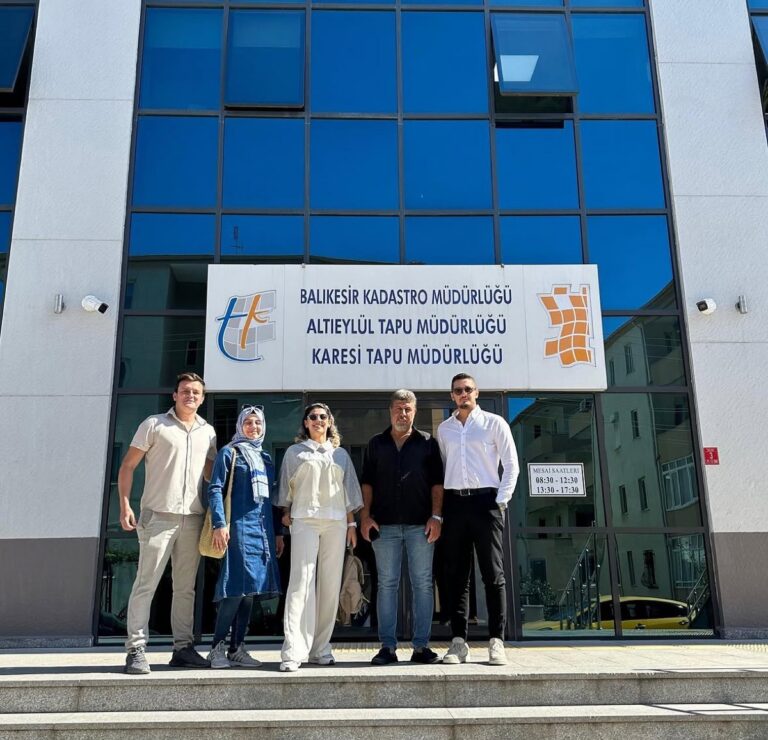 Tapu Teslim - Eda Korkmaz Gayrimenkul